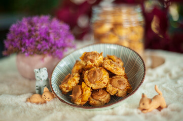 walnuts in a bowl on the table