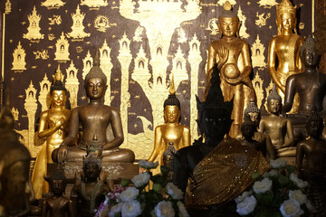golden buddha statue