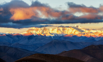Makalu Peak and Kanchenjunga of Himalaya mountains in Shigatse city Tibet Autonomous Region, China.  