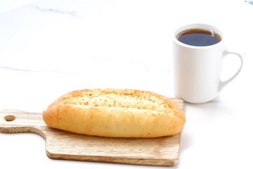ガーリックが香ばしいガーリックフランスとコーヒー