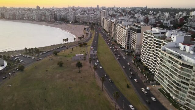 Montevideo rambla de pocitos 