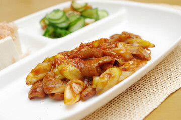 牛内臓肉の味噌焼き