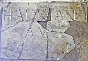 Roman epigraph, Hadriano Augusto pater patriae