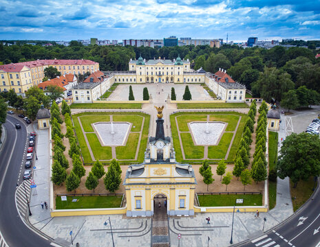 Białystok, Pałac Branickich w Białymstoku, Ogrody Branickich, Ogr&oacute;d Francuski, panorama Białegostoku, pałac