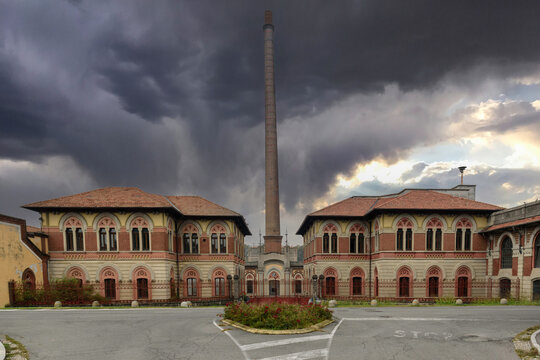 Ciminiera, Villaggio Crespi d Adda, Unesco, Industriale, Cotone, Icomos,  villaggio, citta, lavoro, feudo,  Operaio, citta ideale del lavoro, castello,  Lombardia, Italy, Europa.