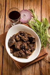 sauteed chicken liver with herbs and onions