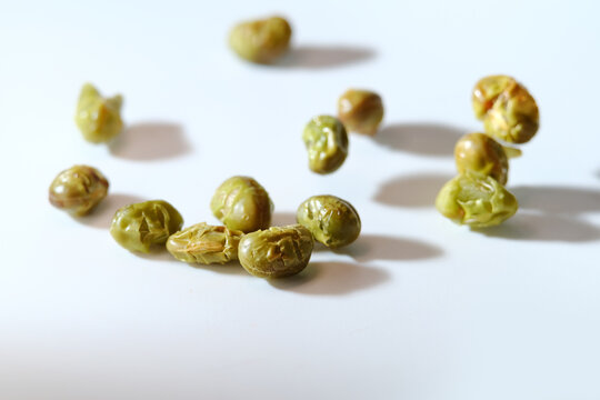 Close Up Of Roasted Edamame Beans Using Air Fryer