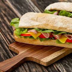 Sándwich de Jamón y queso /  Ham and cheese sándwich