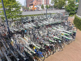 Foto auf Alu-Dibond Metro Station Blaak, Bicycle parking, Rotterdam Zentrum © kaschwei
