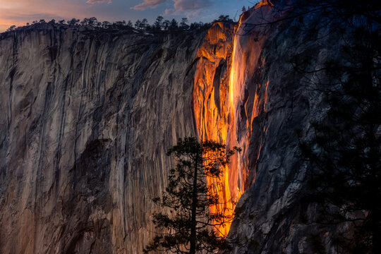 The Firefall on El Capitan, Yosemite National Park, California