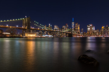 Naklejka na ściany i meble Manhattan view at night