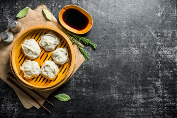 Fragrant manta dumplings with spices and soy sauce.