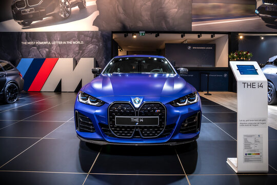 BMW i4 (G26) all-electric Gran Coupe car (2023)