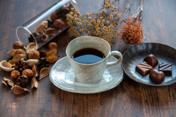 コーヒーとドライフラワー