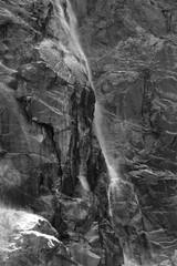  Bridal Veil Falls in detail in Yosemite national park