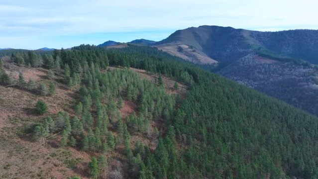 Landscape from the Hermitage of San Isidro in Sobrepe&ntilde;a, near Monta&ntilde;an and Pando. Aerial view. Ilsos de Ribacoba. Arma&ntilde;on Natural Park. Valley of Carranza. Biscay. Basque Country. Spain. Europe