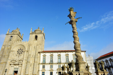 Fototapeta na wymiar Porto, Cathedral and historical religious architecture