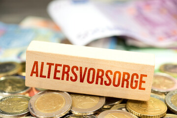 Euro Banknoten und Münzen und Altersvorsorge