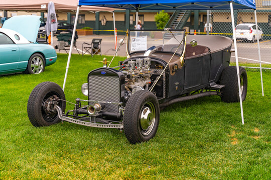 1927 Ford Model T Touring at the car show.
