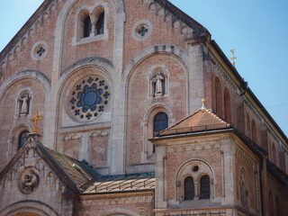 Fototapeta na wymiar facade details Kirche Sankt Anton in Munich