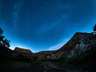 Fototapeta na wymiar Night view of Zakimi Castle Ruins