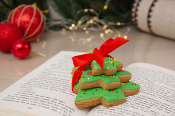 christmas cookies and christmas tree