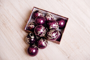 Weihnachtskugel Zweig, Weihnachtsbaumschmuck Weihnachtsdeko Tannenbaum 
