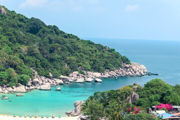 Naklejka na ściany i meble Beautiful white sand beach with green mountain and crystal clear waterblue sea, tropical ocean nature scenes with summer beach looking for Koh Nang Yuan island viewpoint, Surat Thani, Thailand.