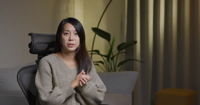 Woman talk in front of the camera for interview