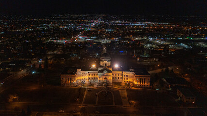 Fototapeta premium Evening nightspot of Montana's Capitol building.