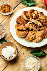 Homemade cutlets from oatmeal and apples.