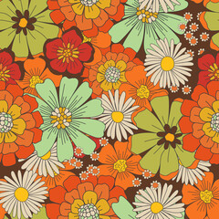 Colorful Hand-Drawn Floral Vector Seamless Pattern. Retro 70s Style Nostalgic Fashion Textile Bold Background. Summer Resort Print. Daisies. Flower Power