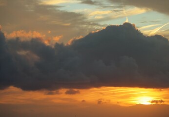 Fototapeta premium sunset in the mountains