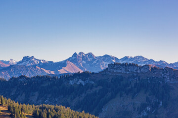 Allgäu - Berge - Riedberger Horn - Herbst - malerisch - Alpen - Panorama