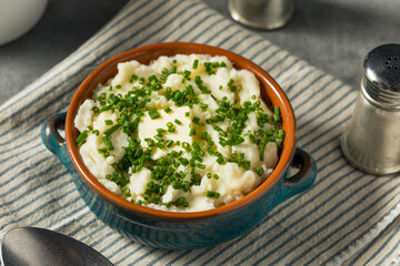 Homemade Chive Mashed Potatoes