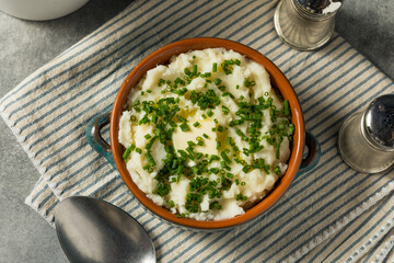Homemade Chive Mashed Potatoes