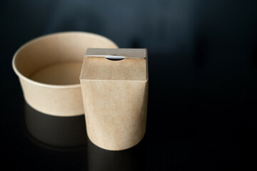 Eco-friendly clean cookware from recycled materials