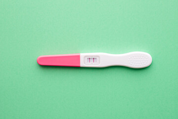 妊娠検査薬　妊娠　陽性