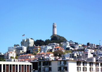 Fototapeta na wymiar San Francisco: View of Telegraph Hill with Coit tower.