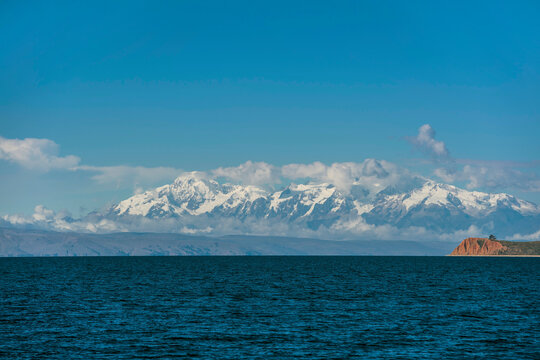 Snowcapped mountains across Titicaca Lake, Isla del Sol, La Paz, Bolivia