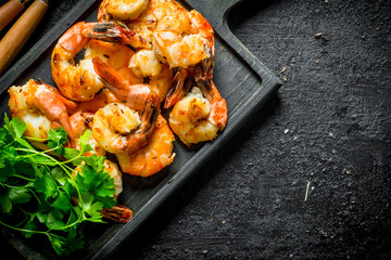 Freshly cooked shrimps with parsley.