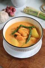 Prawn Curry with potatoes and long beans