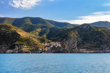 Fototapeta na wymiar Cinque Terre coast with Manarola village in Italy