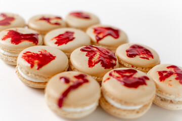 Blutige Macarons zu Halloween