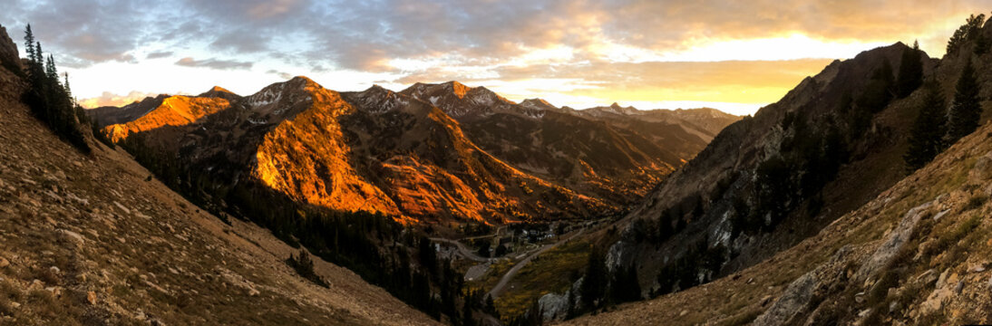 Panorama of Little Cottonwood Canyon at sunset, Salt Lake City, Utah, USA