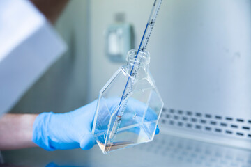 cell culture laboratory