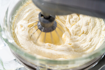 White chocolate ganache frosting