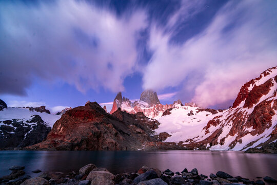 朝焼けのフィッツロイ