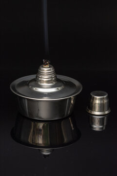 Spirituslampe Bilder Durchsuchen 1,108 Archivfotos,