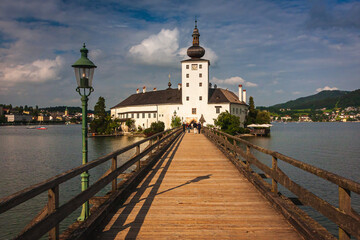 In the historic centre of Gmunden
